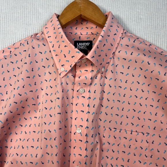 Lands’ End Men’s LARGE Traditional Fit Novelty Print Button Down Shirt Seahorses - Picture 2 of 9